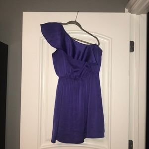 One shoulder dress with lining